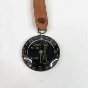 Vintage Space Needle Seattle Keychain Compass, Black With Leather